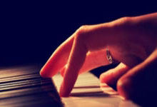 有哪些app可以买股票:买股票的app-罗马仕充电宝起火“烧到”了A股公司：卓翼科技起诉追讨1.36亿元